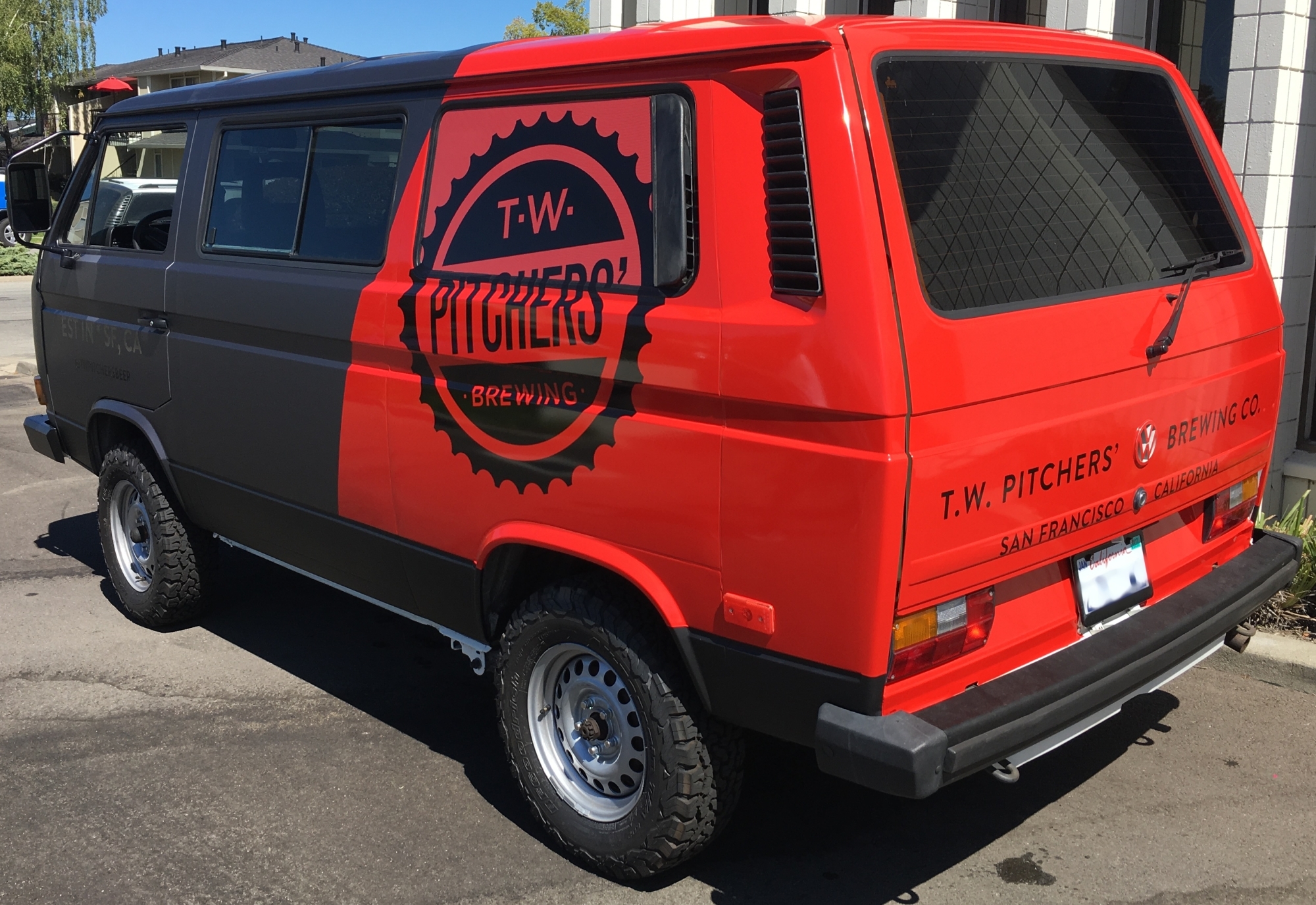 twpitchersvanwrap08 Custom Vehicle Wraps