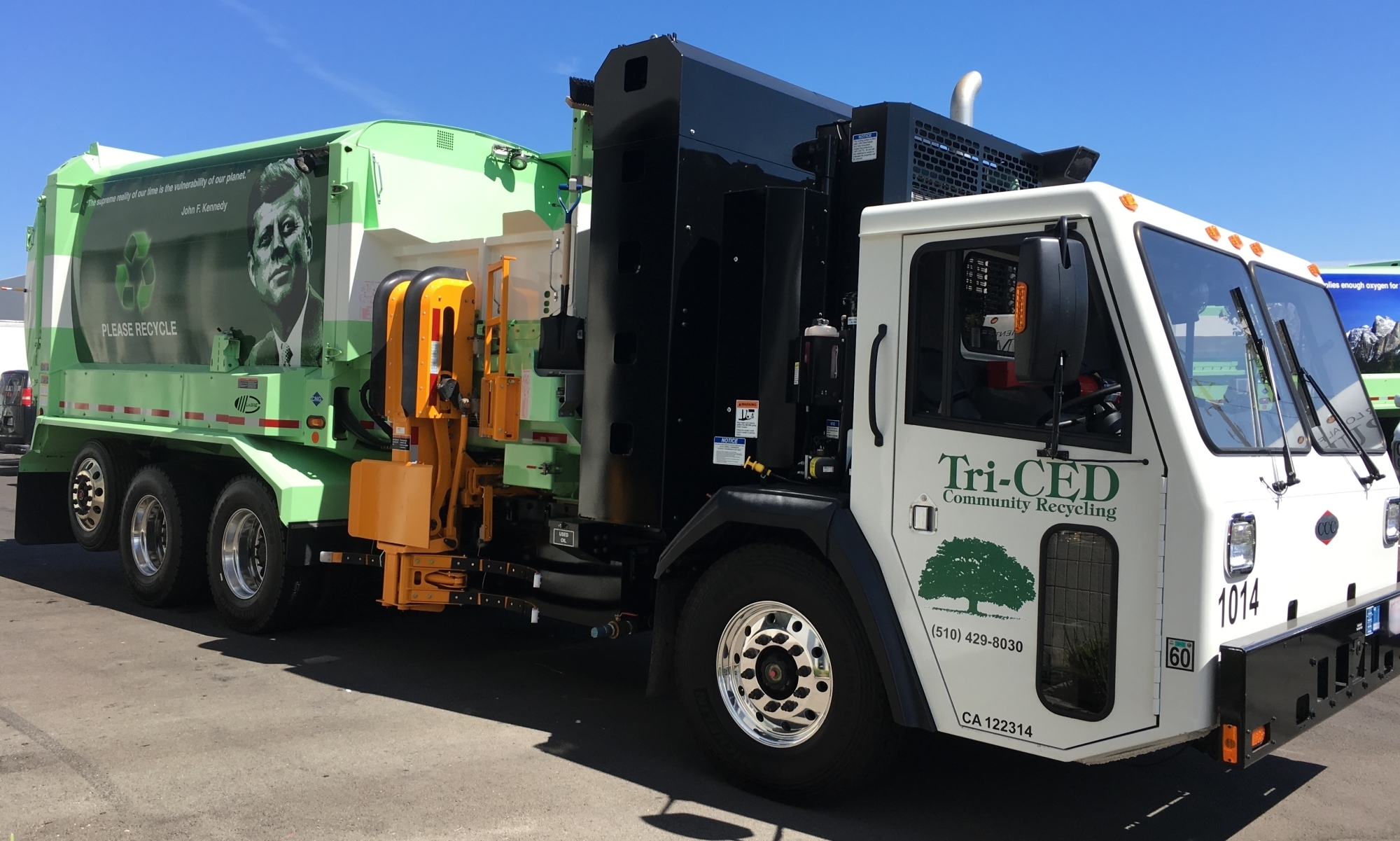 tricedrecyclingfleetwraps05 Custom Vehicle Wraps