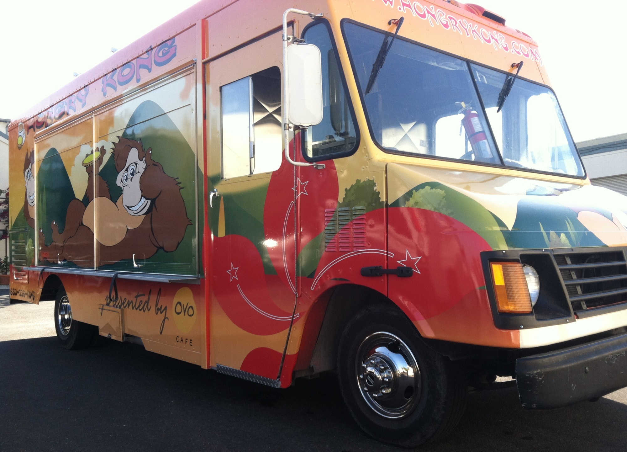 Food Truck Wrap for Hongry Kong – Custom Vehicle Wraps