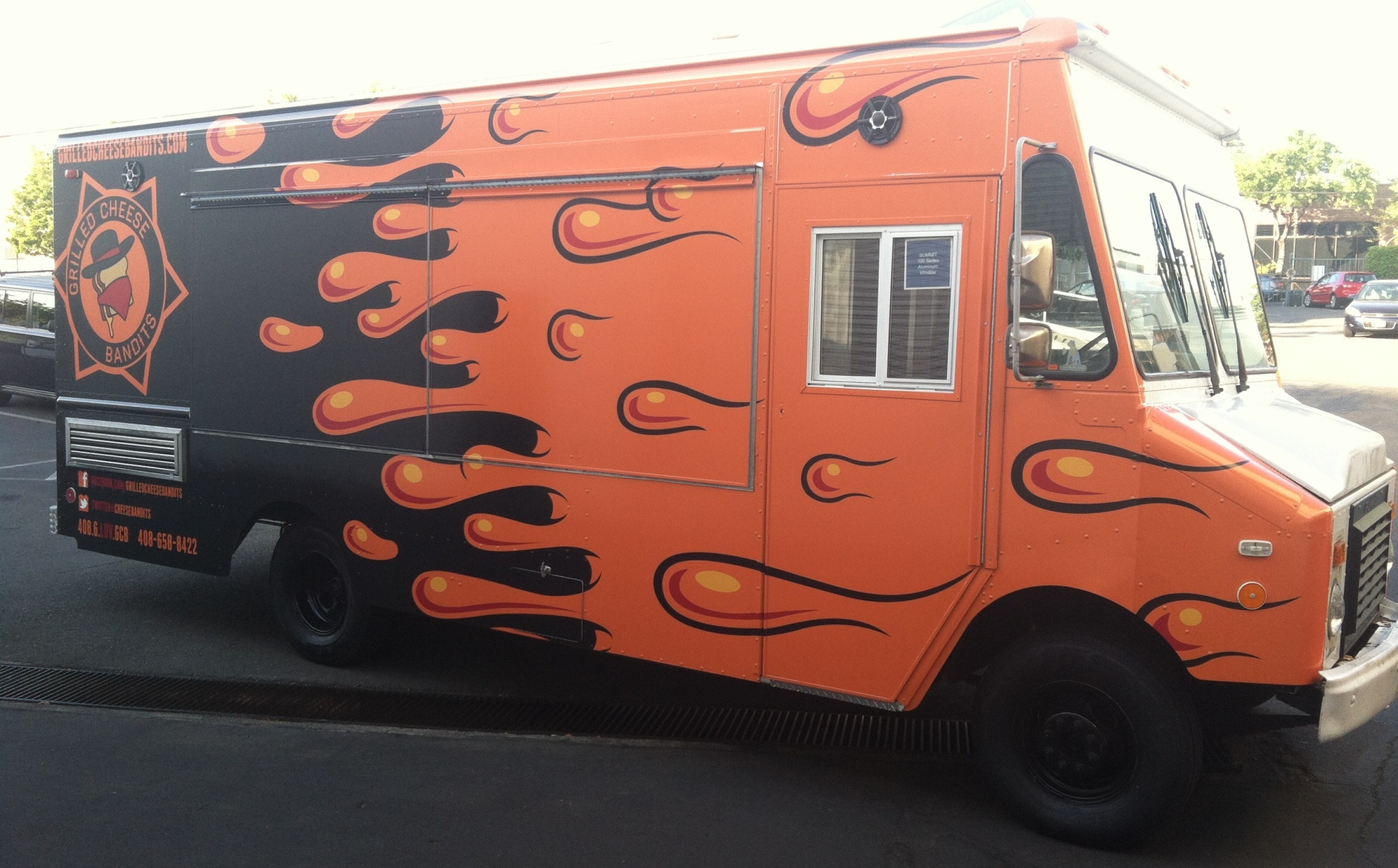 grilled cheese bandits food truck wrap02 Custom Vehicle Wraps